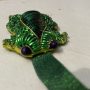 Grenouille broderie or